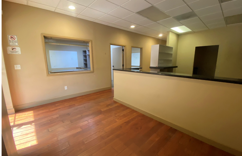 5726 Stuart Ave Interior 2